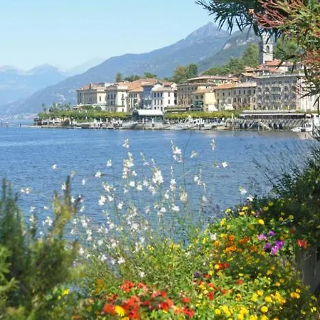 Sleeps 7 Pool Air Con *