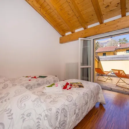 Casa vacanze Sleeps 7 Pool Air Con Bellagio